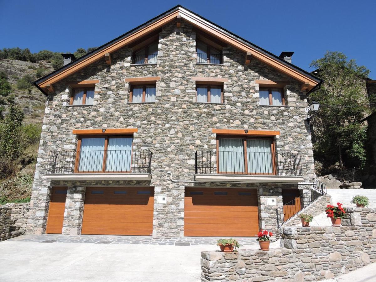 Apartaments Rural Berrós La Guingueta d’Àneu Kültér fotó