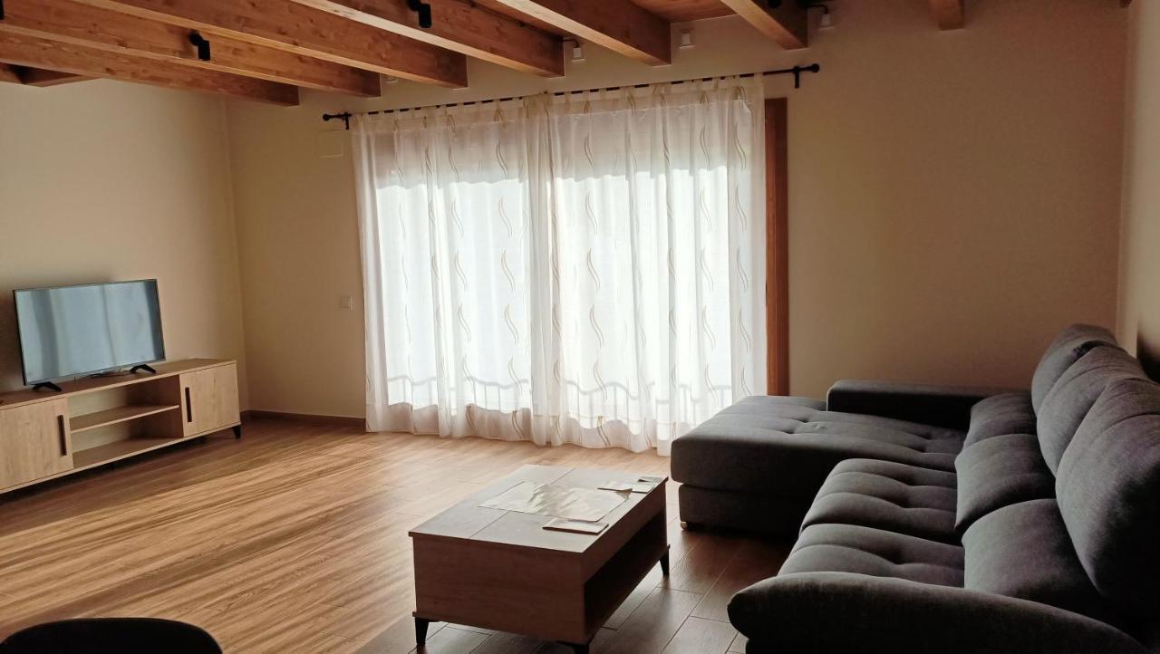 Apartaments Rural Berrós La Guingueta d’Àneu Kültér fotó